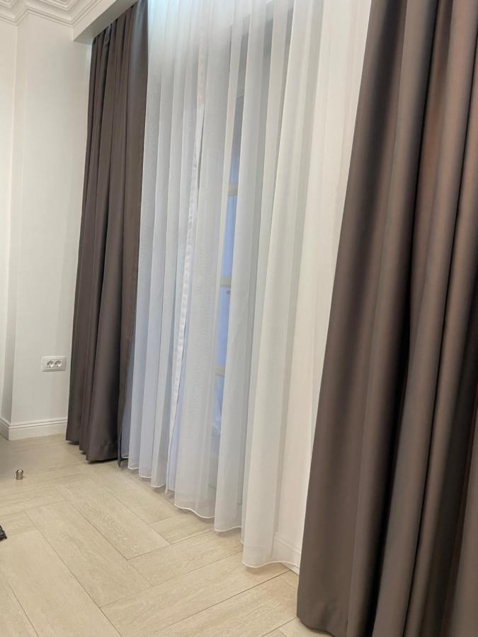 Luxury City Studios Curtea de Argeş Eksteriør billede