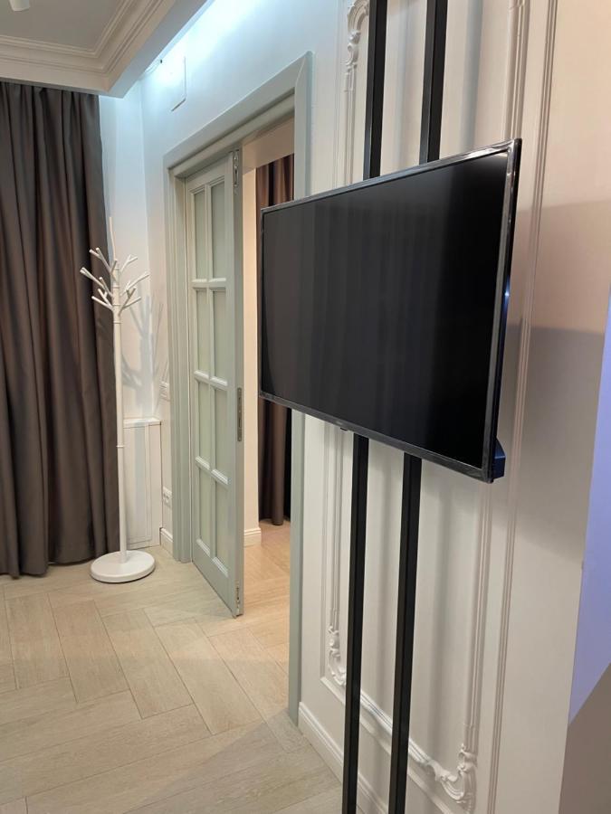 Luxury City Studios Curtea de Argeş Eksteriør billede