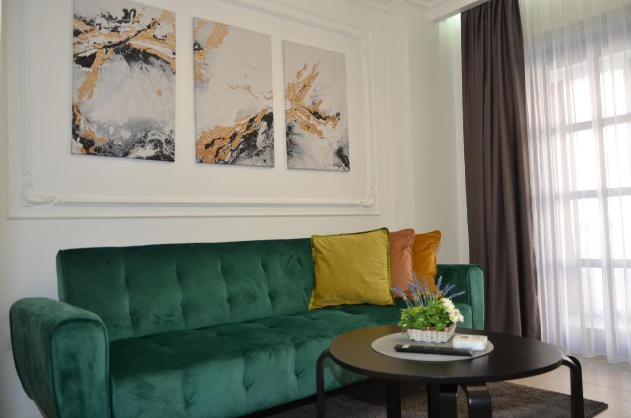 Luxury City Studios Curtea de Argeş Eksteriør billede